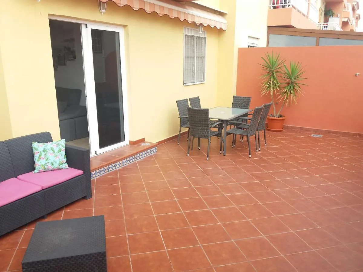 شقة Tenerife Holiday Home كانديلاريا إسبانيا